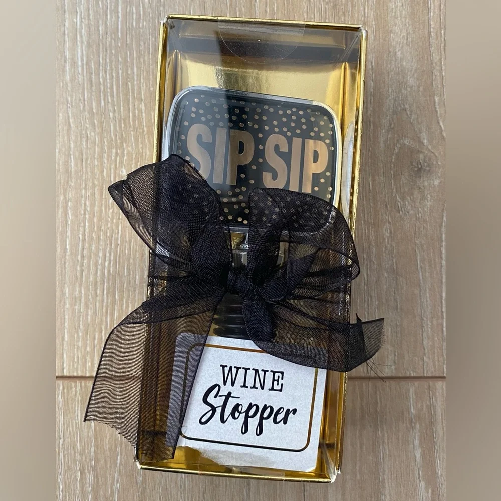 Gold and Black Wine Stopper